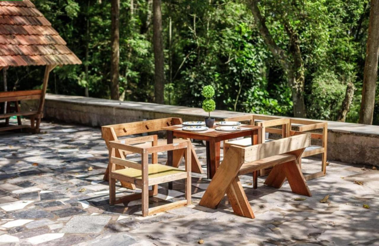 Jungle By Bilwa Estate Homestay